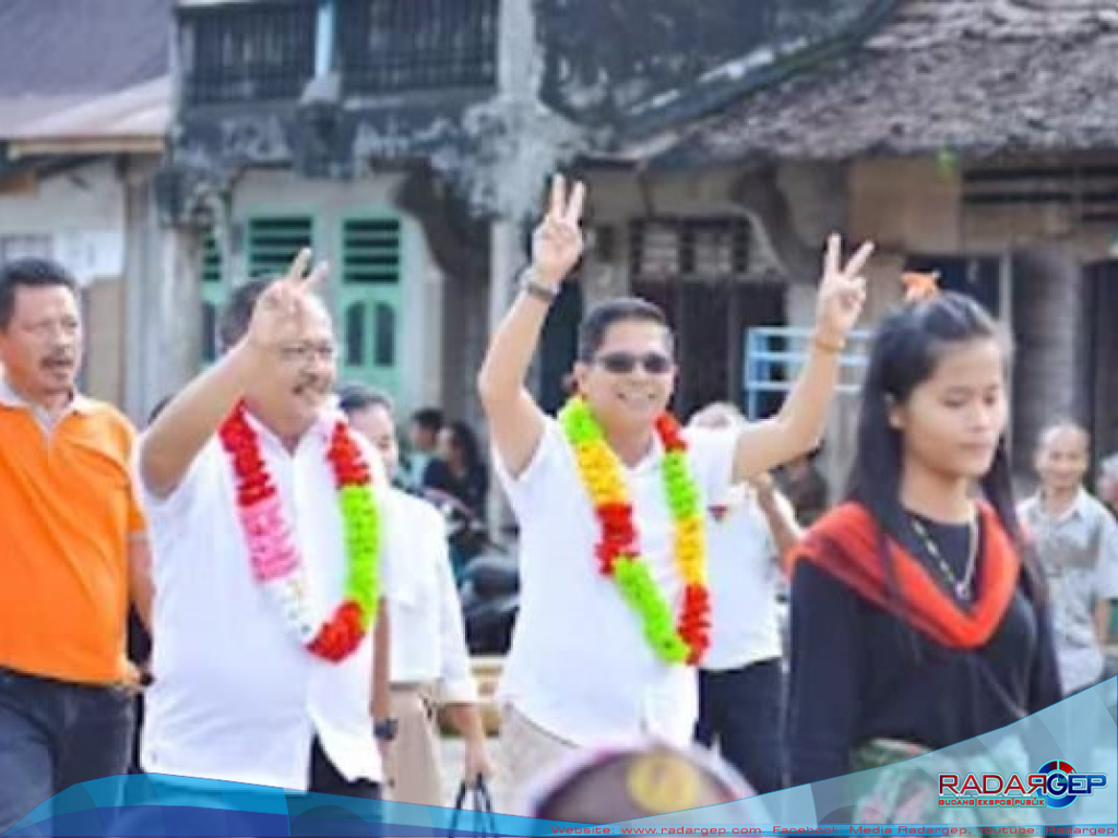 Ratusan Masyarakat dan Simpatisan dari Desa Siwalawa Mendukung Paslon 02 Firman - Robert